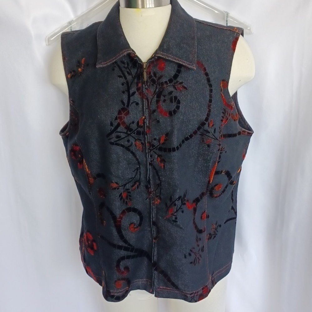 Zoe' Vest Zip Front Velvet Floral Design Black Jean, Sz 10, 21" PTP, 22" L